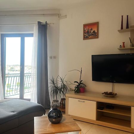 House Klarin Apartment Jezera Bagian luar foto