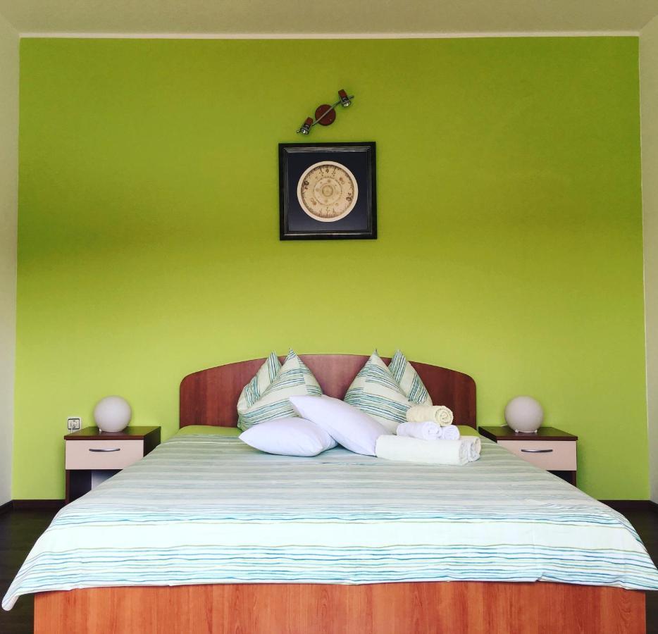 House Klarin Apartment Jezera Bagian luar foto